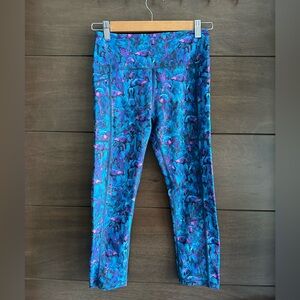Constantly Varied Gear Flamingo Capri Leggings XS